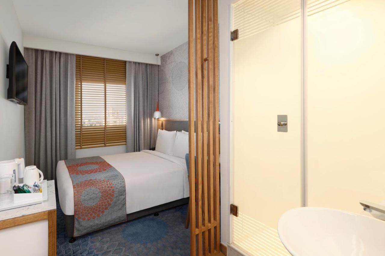 Holiday Inn Express Pune Pimpri By Ihg Exterior foto